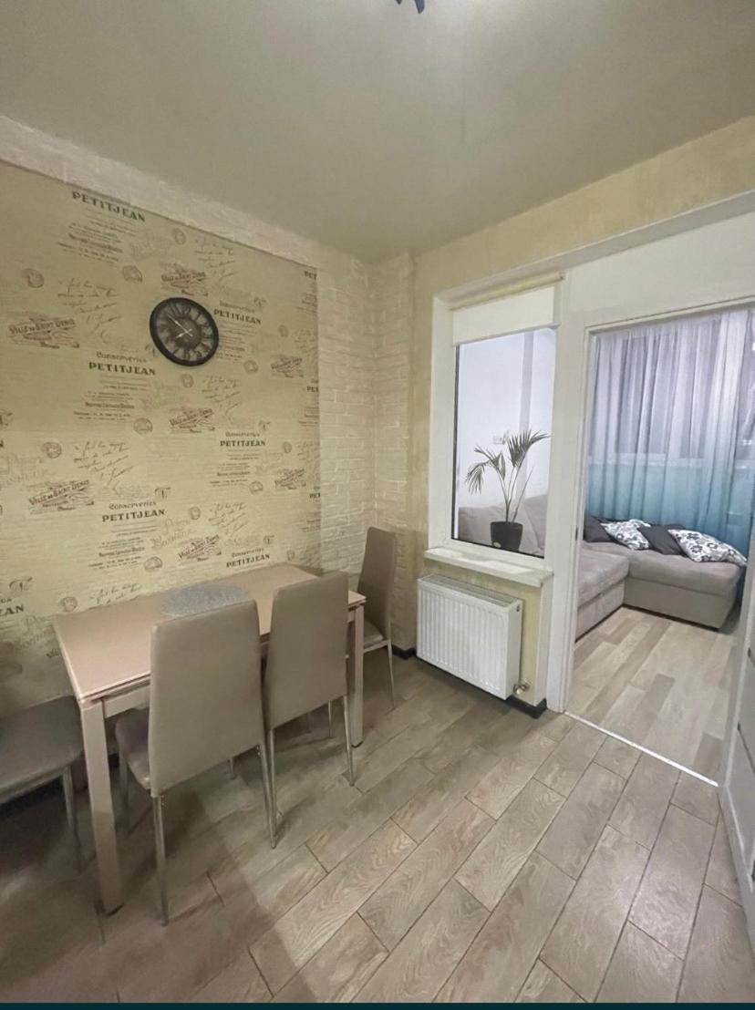 אודסה New Studio Apartment מראה חיצוני תמונה